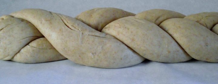Braided cardamom bread