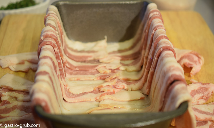 A loaf pan lined with bacon.