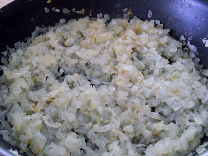 Sauteed onions for rye sponge